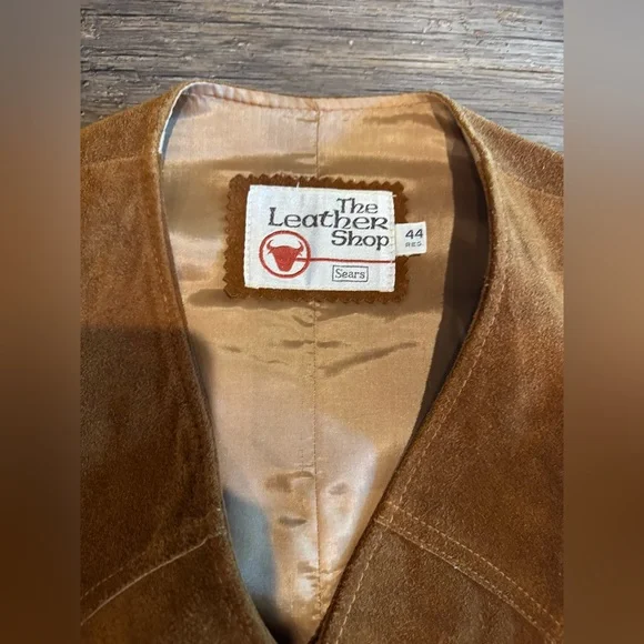 Vintage Sears The Leather Shop Western Suede Leather Vest Jacket Sz 44/XL - Picture 3 of 7